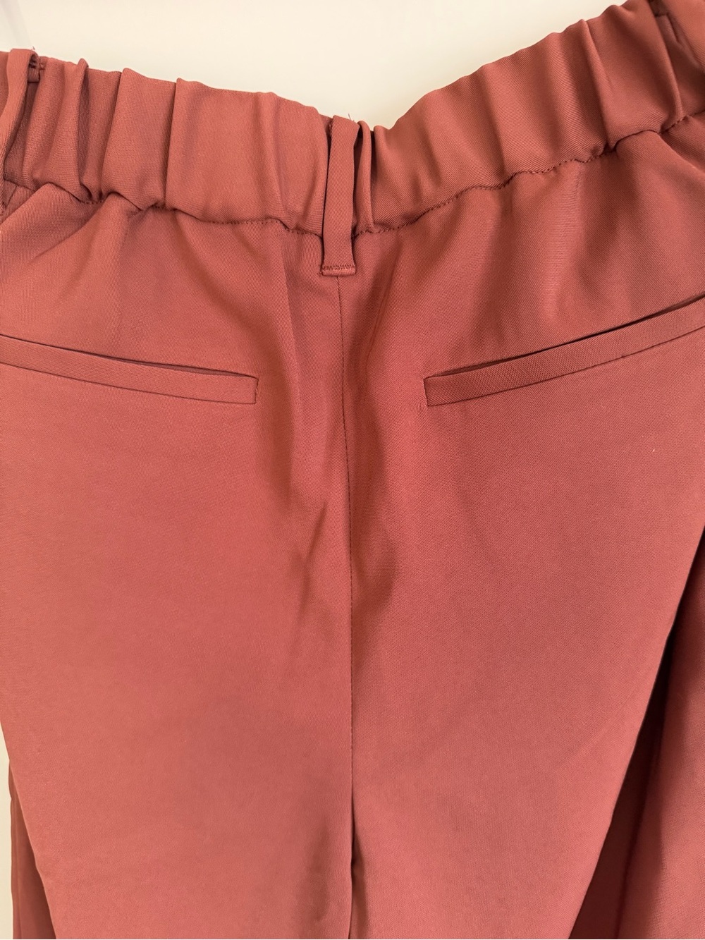 Quince Rust-Brown High-Rise Pleated Trousers - Picture 7 of 9